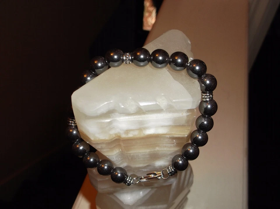 Pulsera de cuentas de hematita negra hecha a mano de 8 1/2" 10 mm para hombre  Foto 4 de 4