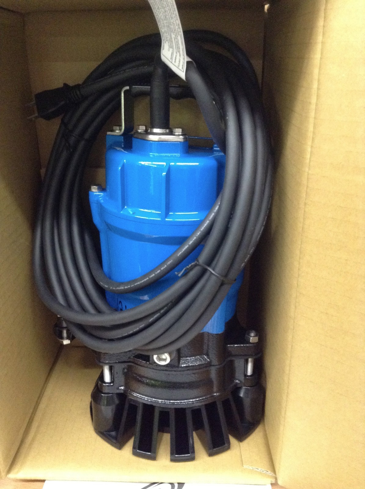 Tsurumi HS2.4S62 Submersible 2" Sump Pump W/ 2 in. x 50 ft Discharge
