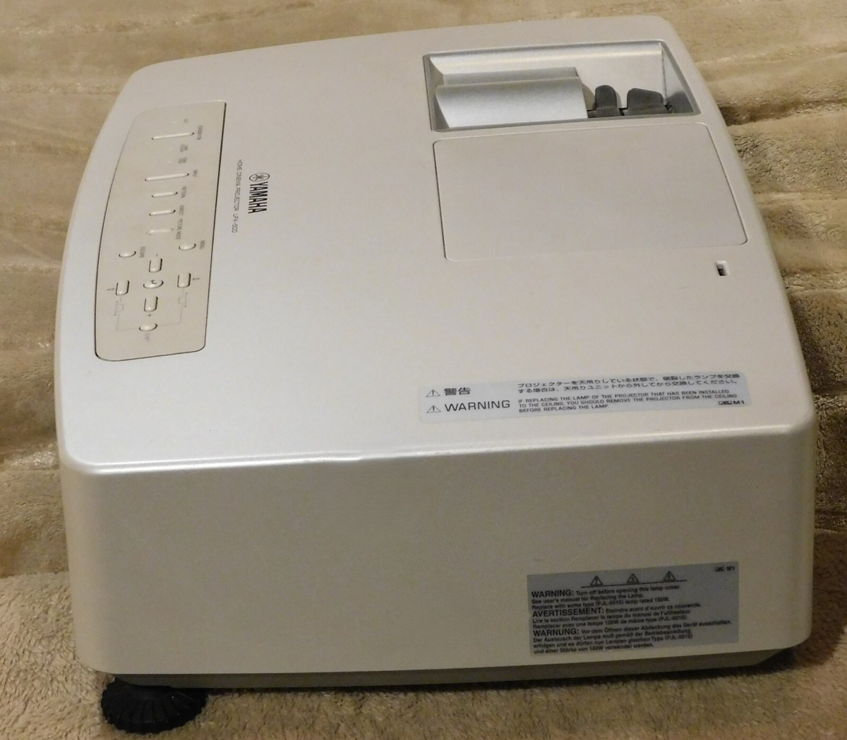Yamaha Home Cinema Projector LPX-500-(1 )Owner-Less Than 70 Yamaha Home Cinema Projector LPX-500-(1 )Owner-Less Than 70