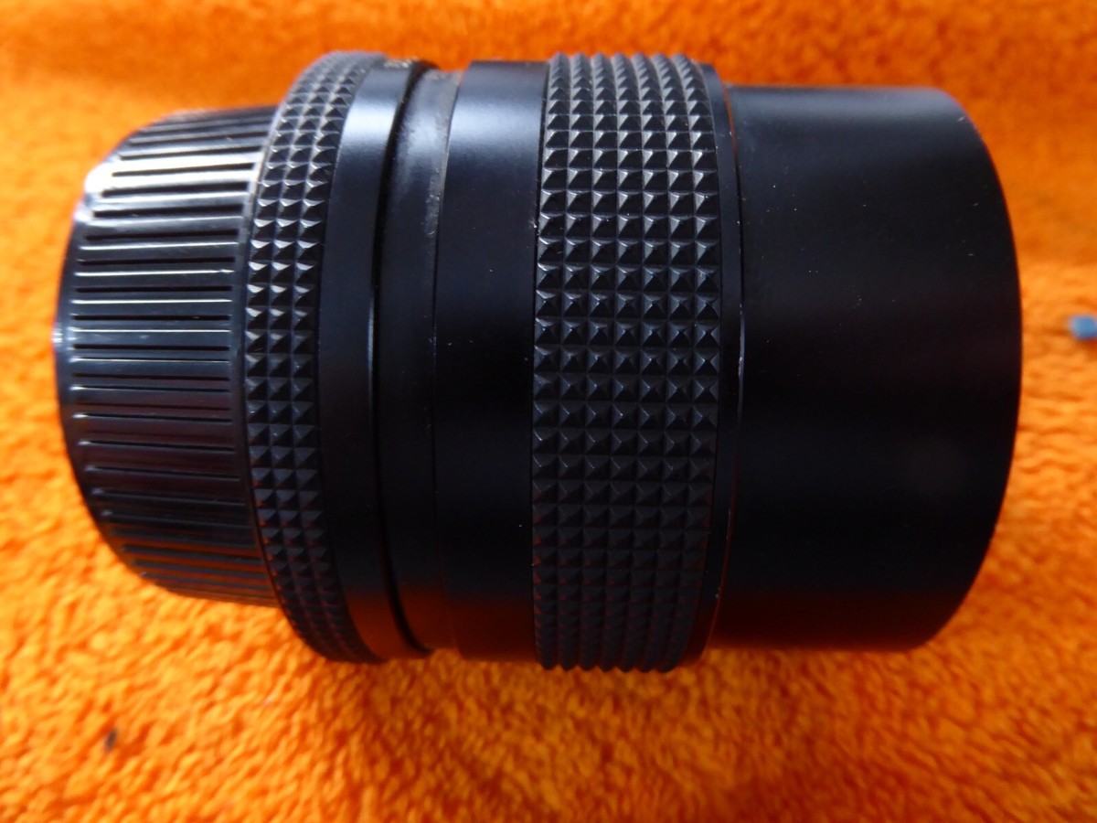 Zeiss Distagon 25mm F2.8 T* Contax Lens excellent condition +