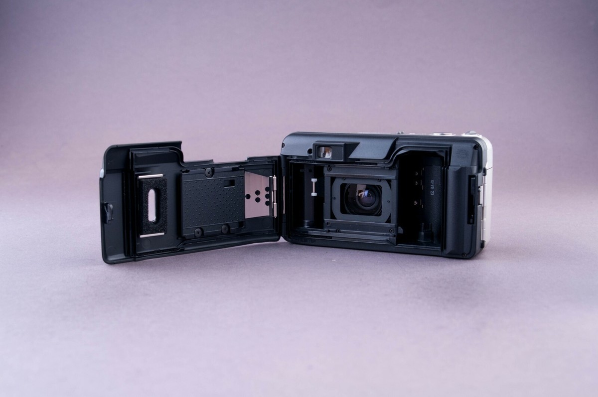 Olympus Superzoom 70G 35mm Point & Shoot Film Camera | eBay