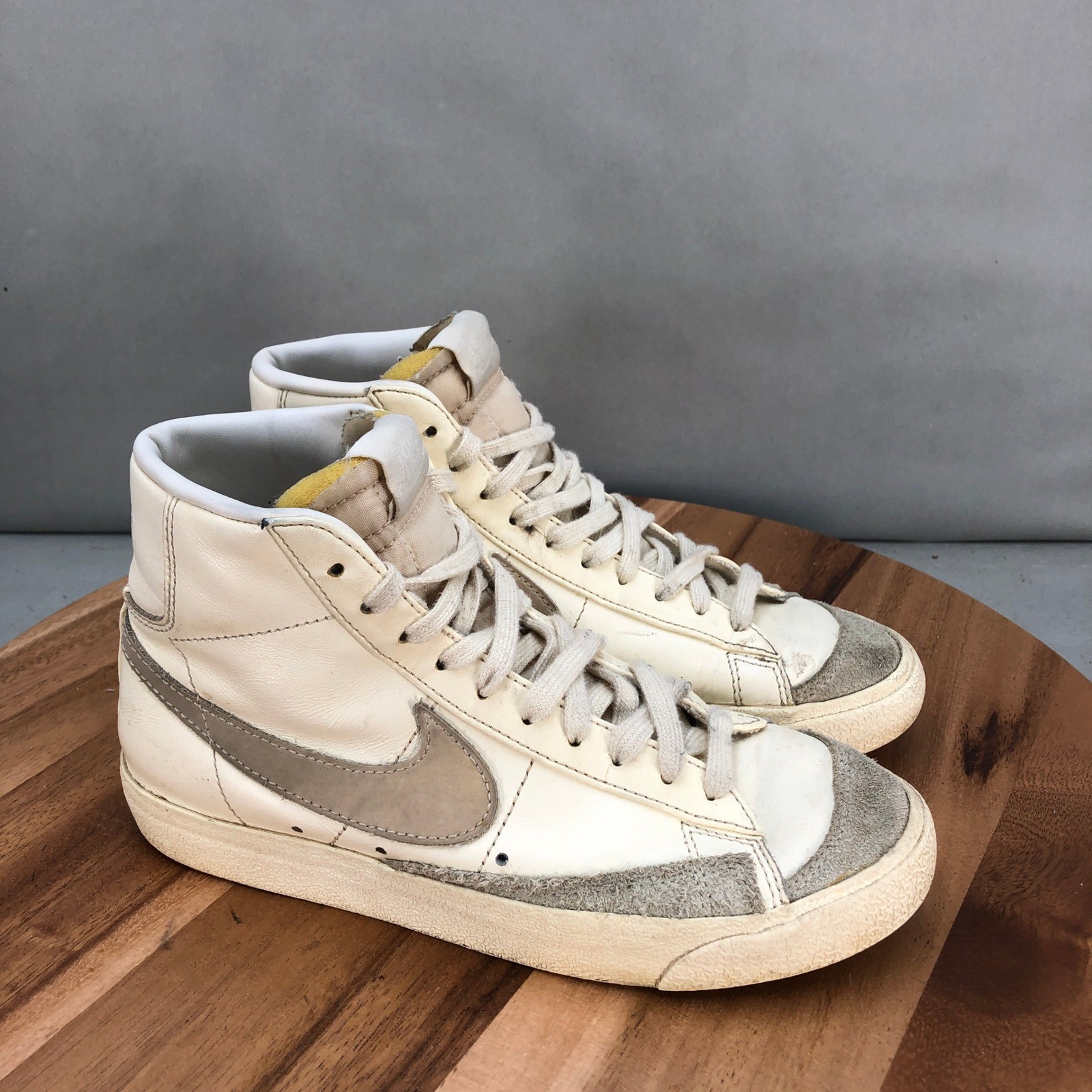 Nike Blazer Mid 77 Cream Gray Leather High Top Sneakers Shoes Womens 6.5