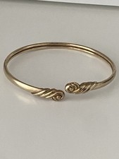 Solid 9ct Gold 375 Bangle