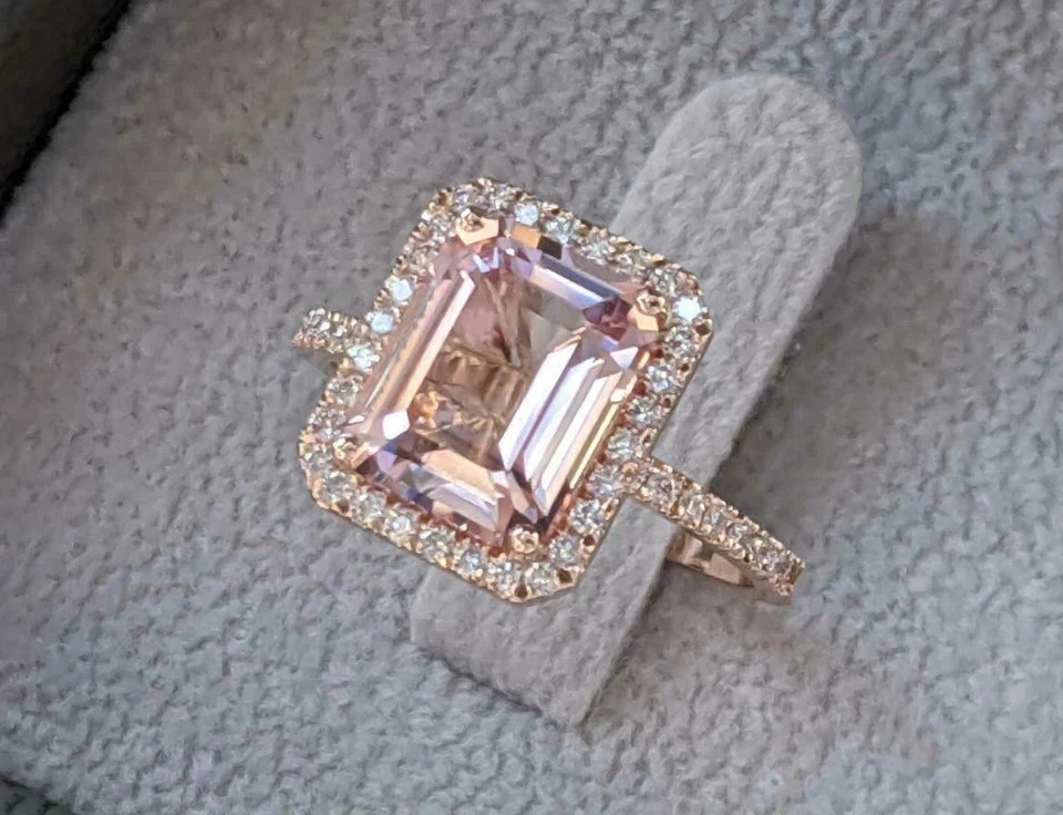 Anello in argento con morganite - Italia Anello in argento con morganite - Italia