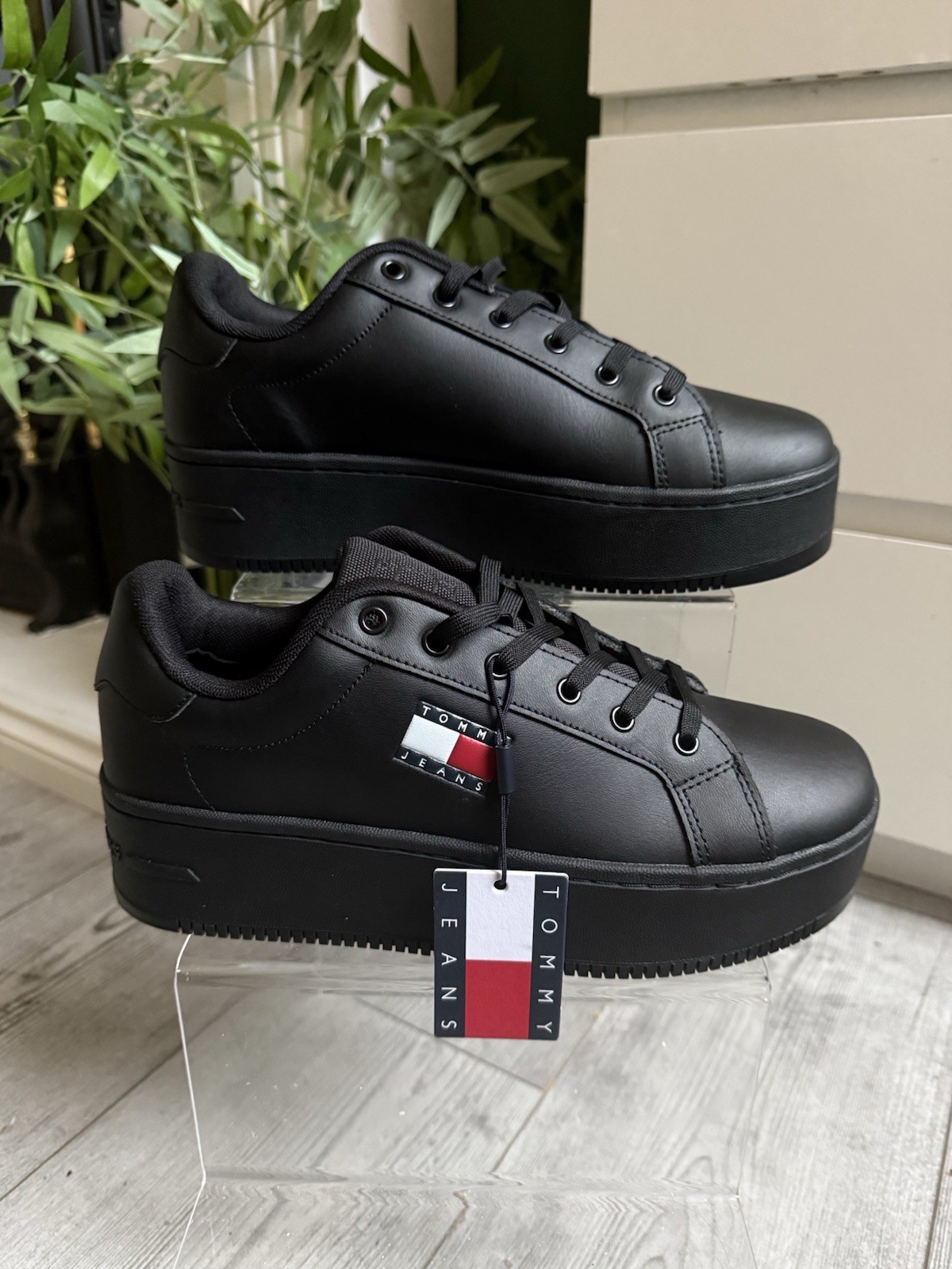 Tommy Jeans Essential Icon Platform Trainers Black UK 7 EU 41 NEW image 3