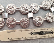 Vintage 1970s Hippy Double Flower Medallion Wide Link Silver Tone 38 3/4" Belt