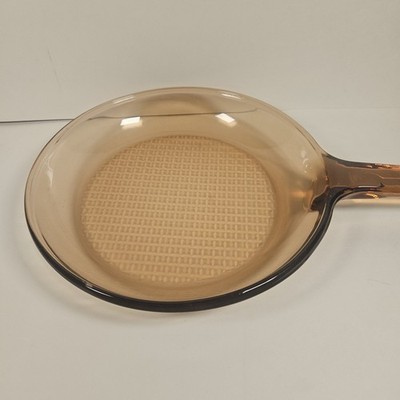 Vintage Corning Ware Visions Amber Pyrex Glass 10'' Waffle Bottom Fry Pan Skillet