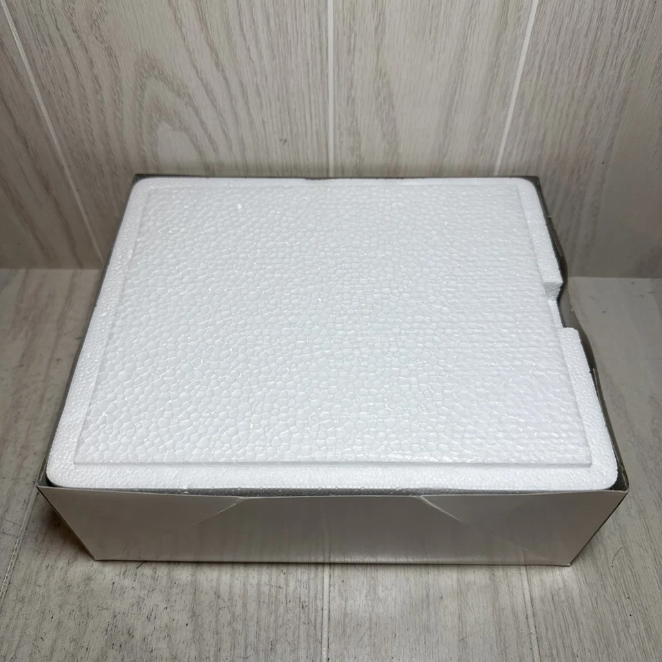 ЛОТ ИЗ 2 - 2002 DALE EARHARDT & JR #3 OREO /RITZ 1:24 Brookfield Collectors - Изображение 2 из 4