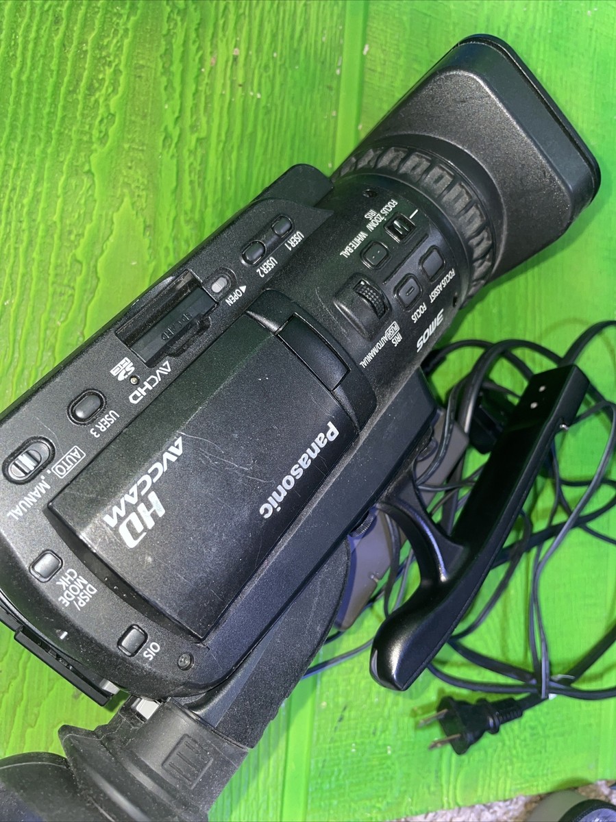 Panasonic AG-HMC40p 3MOS AVCCAM HD | eBay