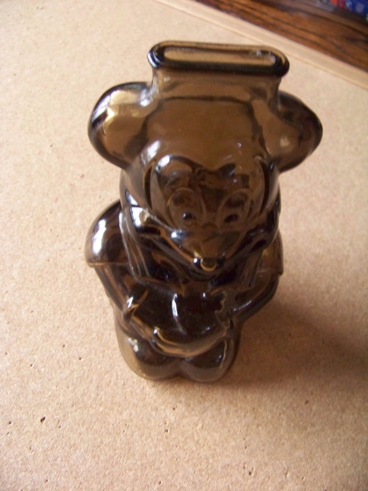 Picture 1 of 8