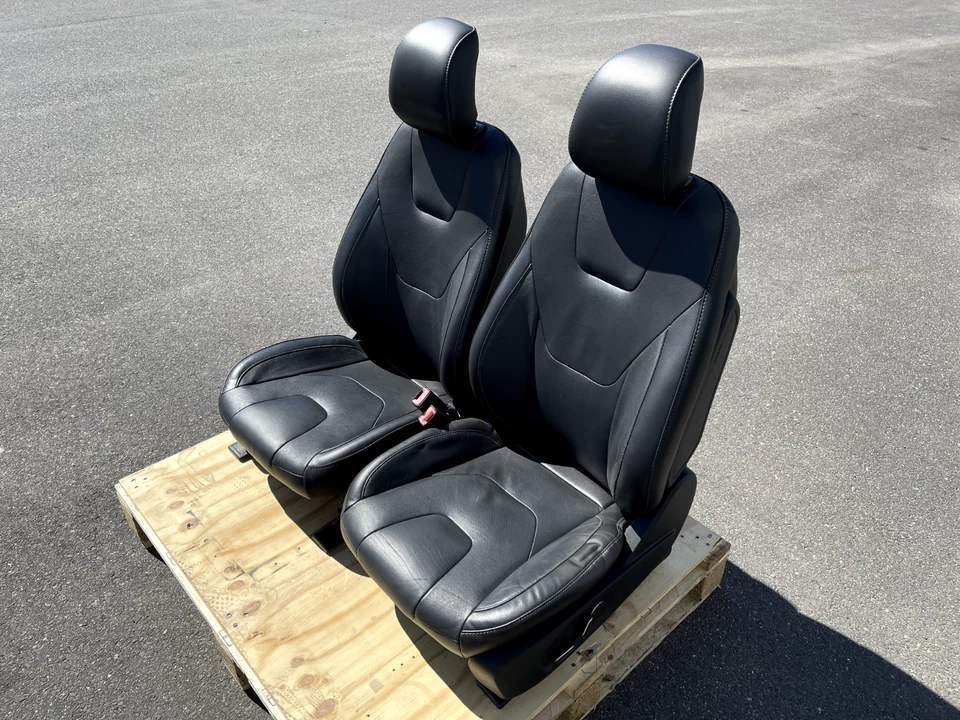 Ford Fusion 2013-2016 delantero izquierdo y derecho cuero negro asientos térmicos OEM Foto 3 de 4