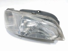 Feu avant (phare) Peugeot 106