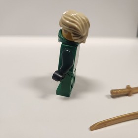 Lego New Ninjago Lloyd Rebooted green ninja Minifigure w/Blade sword 70722 70725