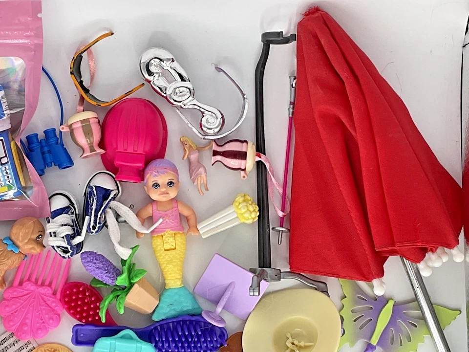 Lote grande de accesorios para muñecas Barbie vintage Foto 4 de 4