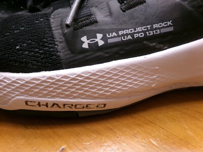 激レア！Under Armour 浦安　D-Rocks オーセンティック RARE UNDER ARMOUR RETIRED USED PAIR SIZE 14 THE ROCK BLACK UA