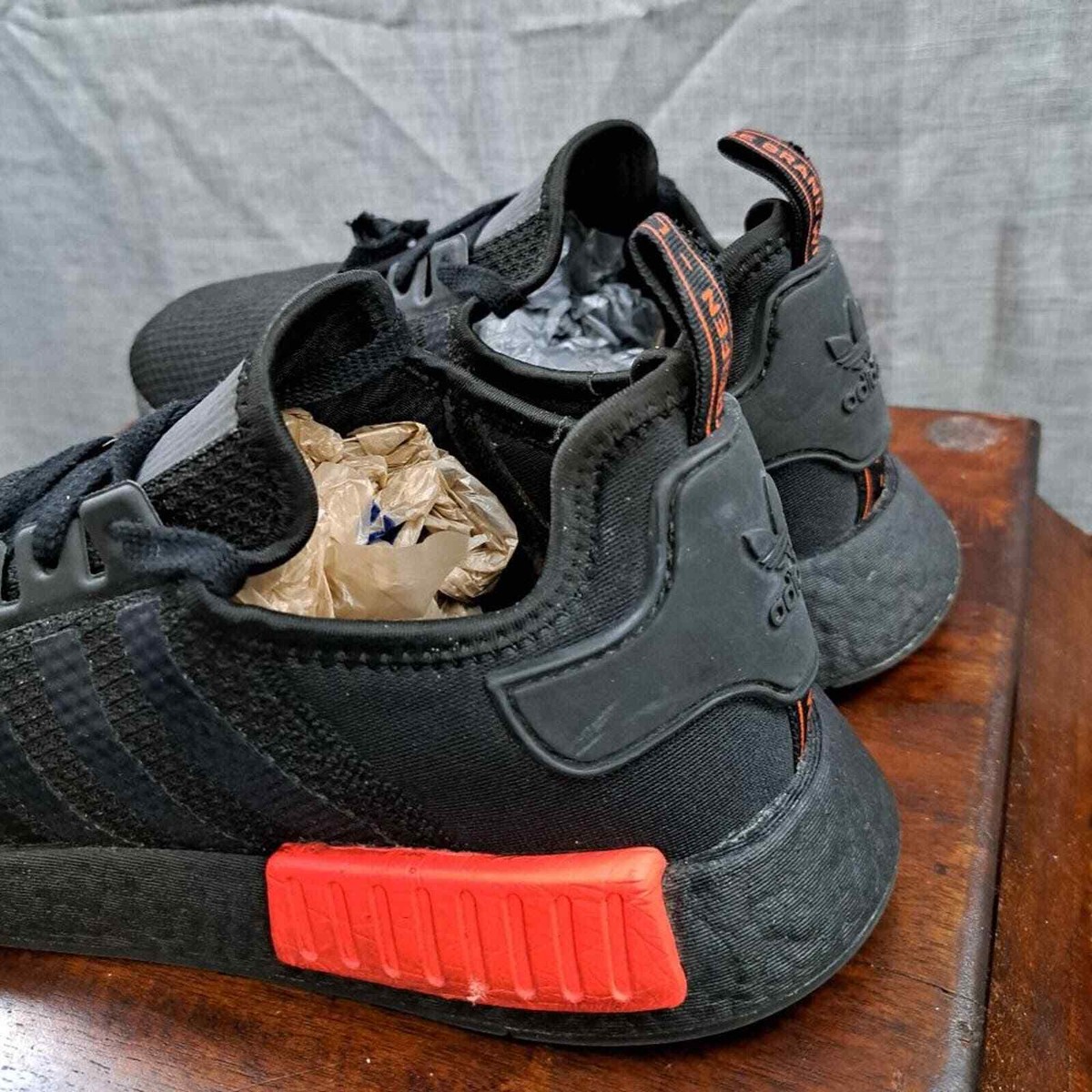 %Adidas NMD Boost Black Solar Red Men\'s size 13 Sneaker A53 Adidas NMD Boost Black Solar Red Mens size 13 Sneaker FV8162  main image 4