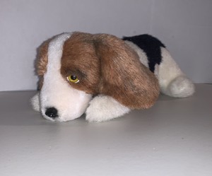 stuffed beagle puppy