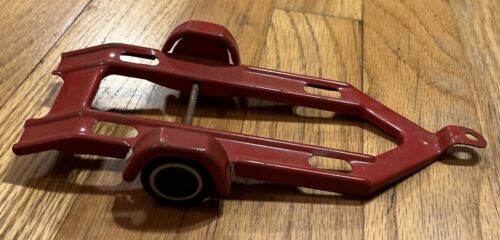 Tonka Jeep Wagoneer 1960’s 2-wheel Flatbed Pull-Behind Car Trailer Red Vintage