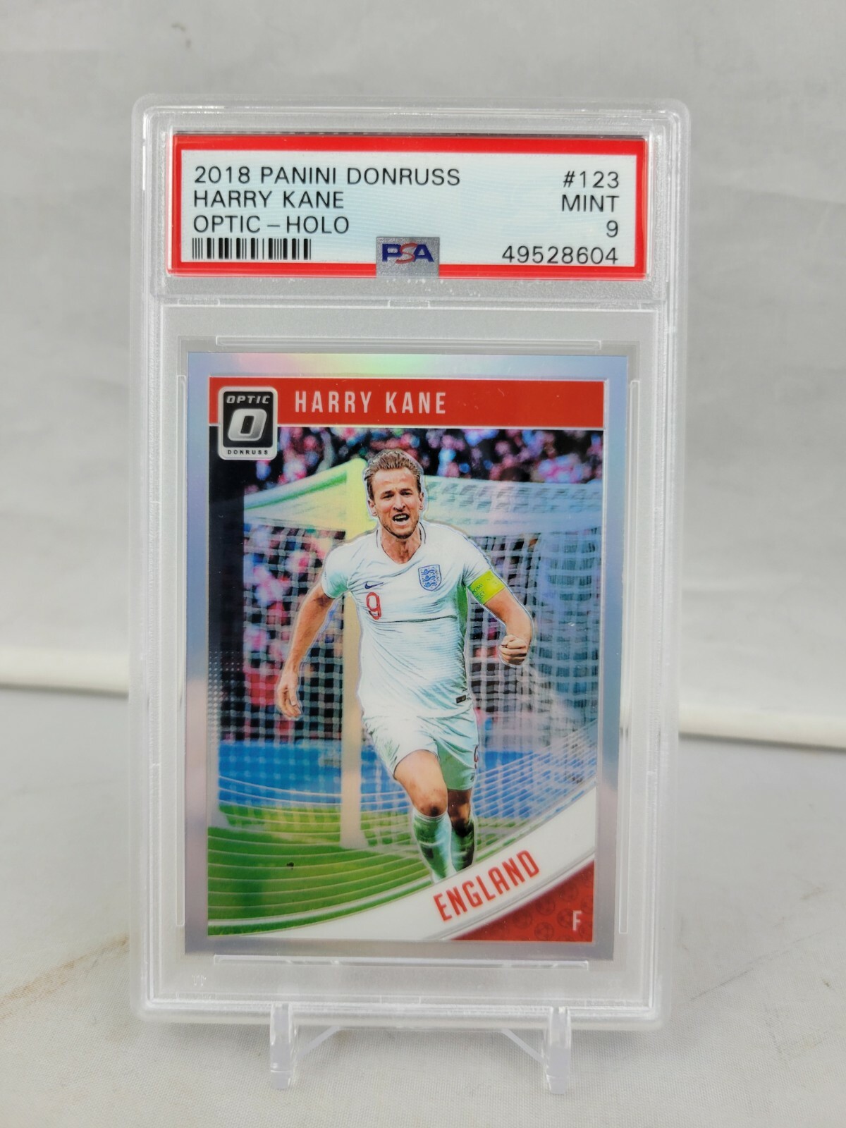 2018 Panini Donruss #123 Harry Kane England Optic Holo PSA Mint 9