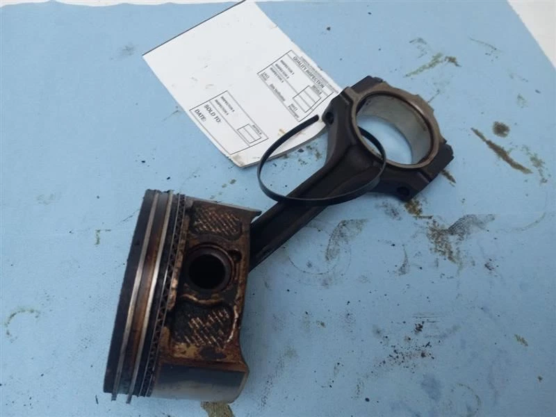 Ford Expedition 2005 pistón Foto 3 de 4