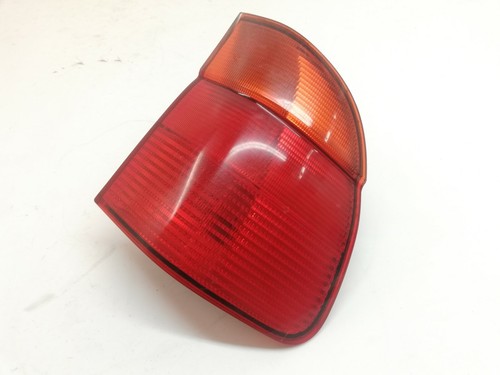 BMW E39 5er 520i Touring - Rückleuchte Rücklicht Heckleuchte Rechts 8371324 (12)
