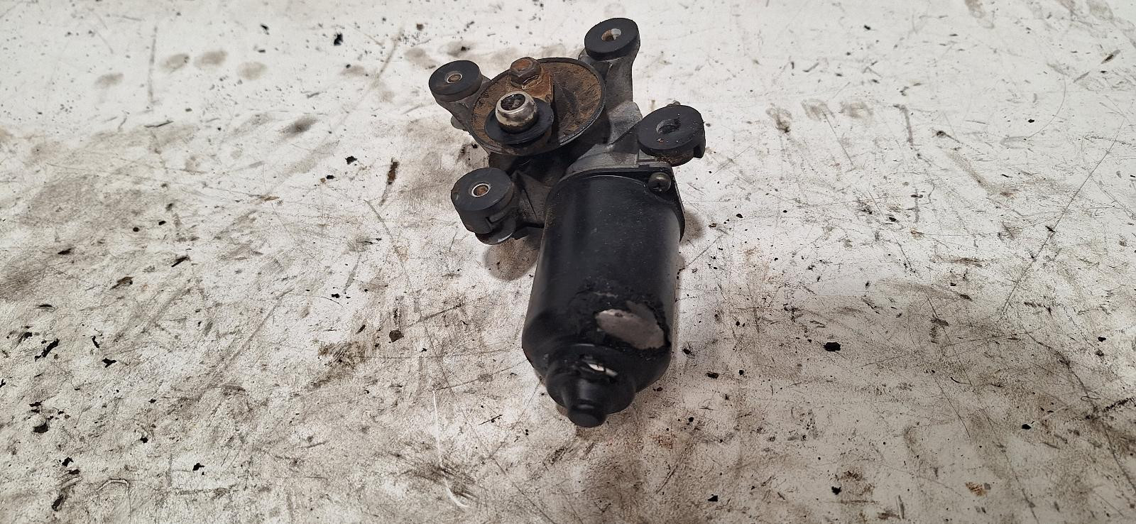 Toyota Hiliux Wiper Motor Rn105 10/1983-10/1988 - thumbnail 5