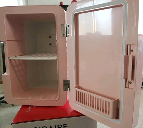 Frigidaire Gallery 9 Can Beauty Lighted Mirror Fridge - Pink! 45°-150°F See Pics - Picture 8 of 10