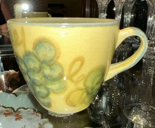 John B Taylor Louisville Stoneware Grapes Cup Mug USA