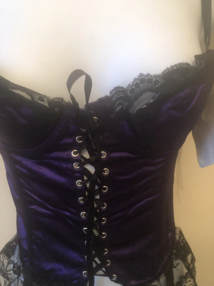 Purple Black Satin Lace Corset Basque Suspenders & Thong 34B - Image 3 of 4
