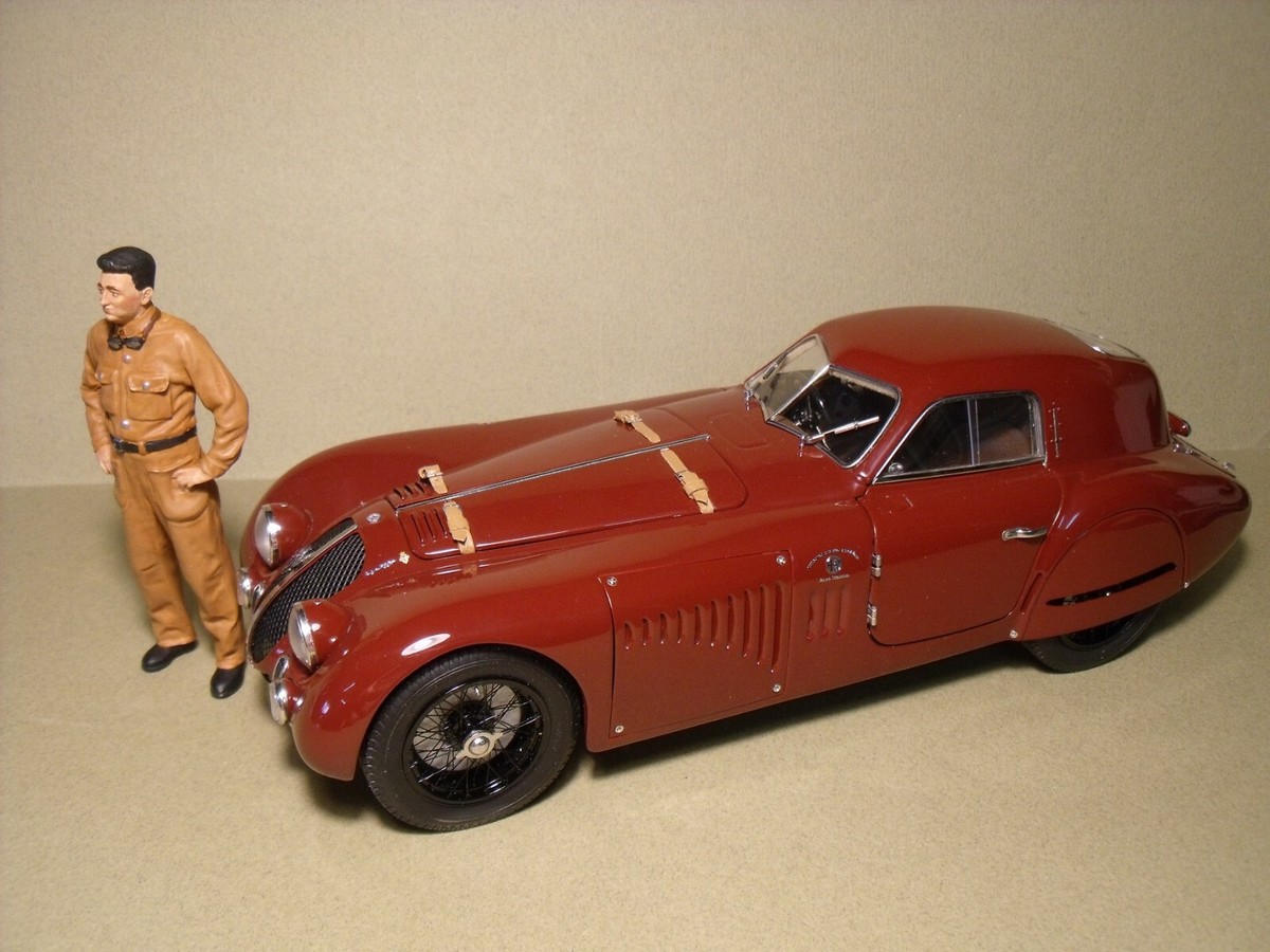 Figurine 1/18 Enzo Ferrari - Alfa Romeo 1938 - Résine Minichamps CMC, Non Peinte, Boîte
