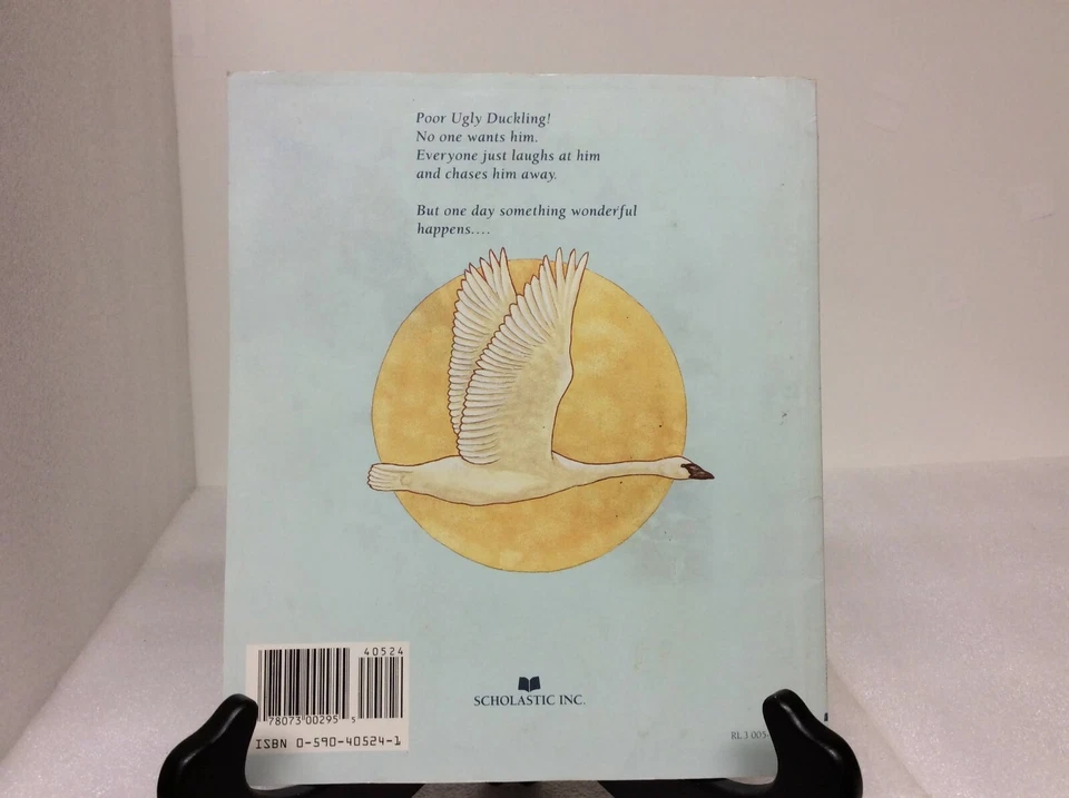 The Ugly Duckling  by Lilian Moore (1987 First Scholastic Printing Paperback - Image 2 of 4