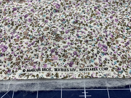 Vintage Pre-Quilted Fabric Dainty Tiny Floral Calico Marcus Bros Purple 4 Yards - Picture 6 of 10