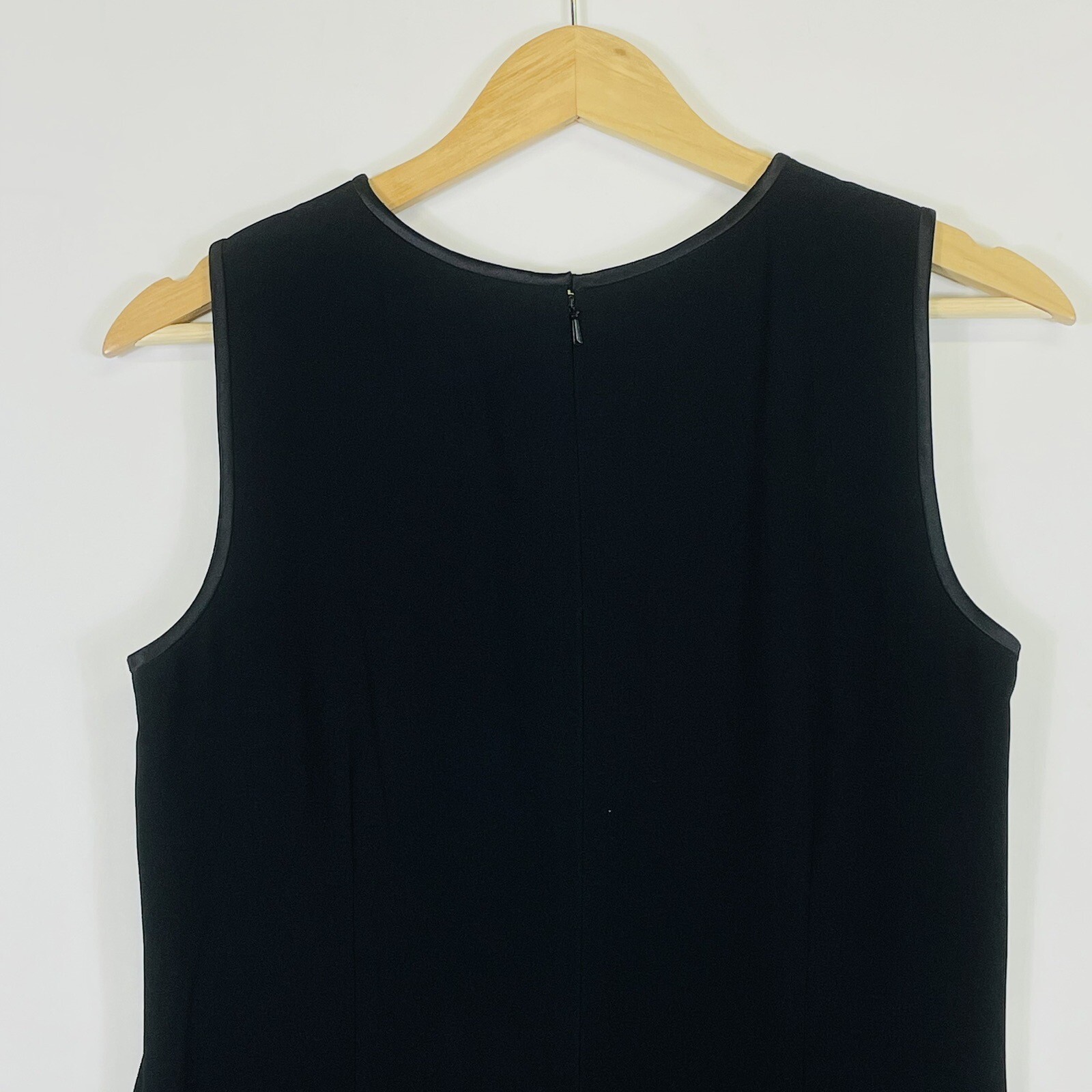 Talbots Basic Black Sleeveless Sheath Shift Polye… - image 4