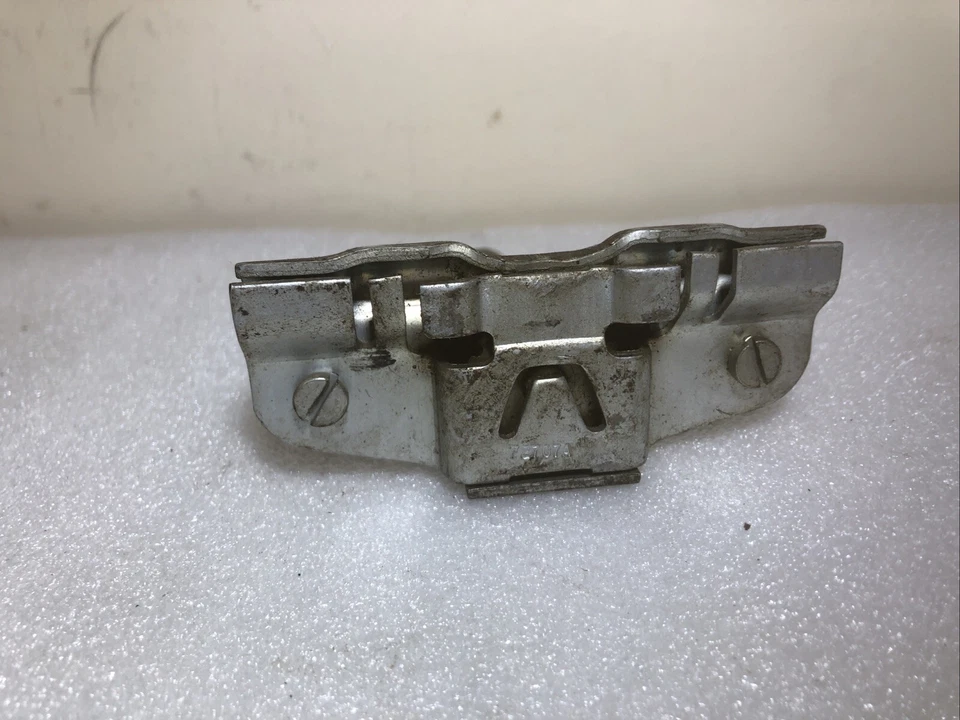 Lucas 72707A Austin A55 A60 Wiper Wheel Box - Image 3 of 4