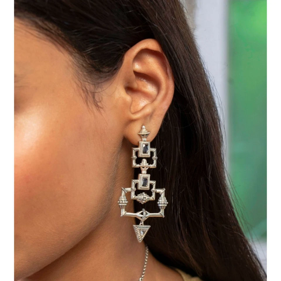 Aretes de vidrio real Polki pushback chapados en plata para damas Foto 3 de 4