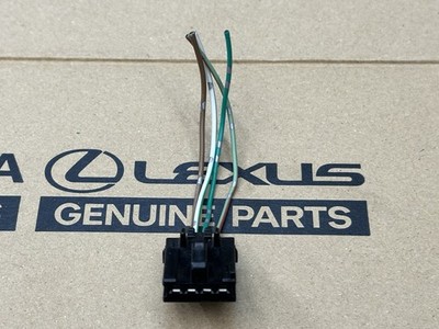 2001-2005 Lexus IS300 OEM Traction Control Trac Off Button Connector Pigtail