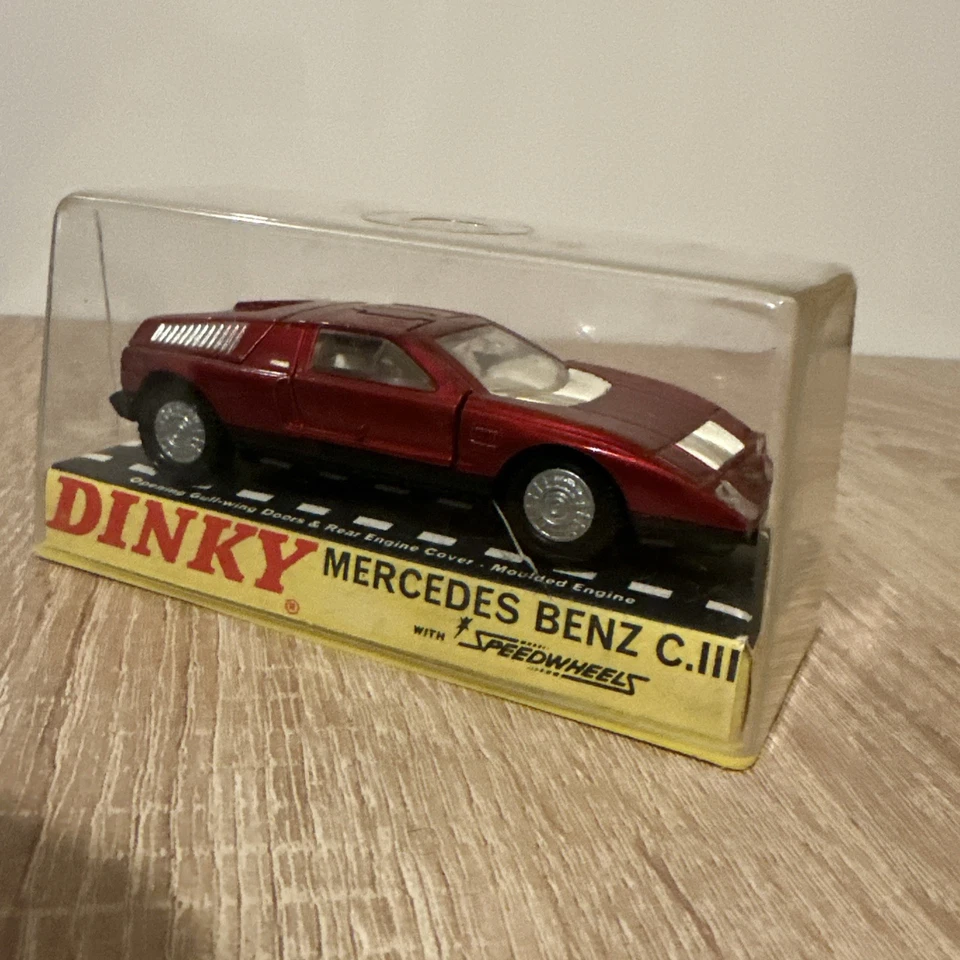 Dinky Toys - 224 - Mercedes Benz C.III - Very Good Condition Model - Image 2 of 4