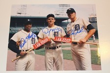 BILL FREEHAN WILLIE HORTON DENNY MCLAIN SIGNED DETROIT TIGERS 8X10 PHOTO 
