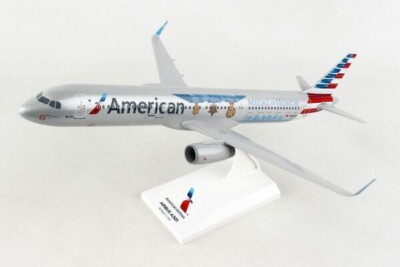American Airlines Airbus A321 N167AN 1/150 scale desk model NEW Skymarks SKR1114