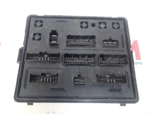 Y220EDP Caja Reles/Fusibles para SSANGYONG REXTON 270 Xdi Limited 2005 5498898 - Imagen 2 de 8