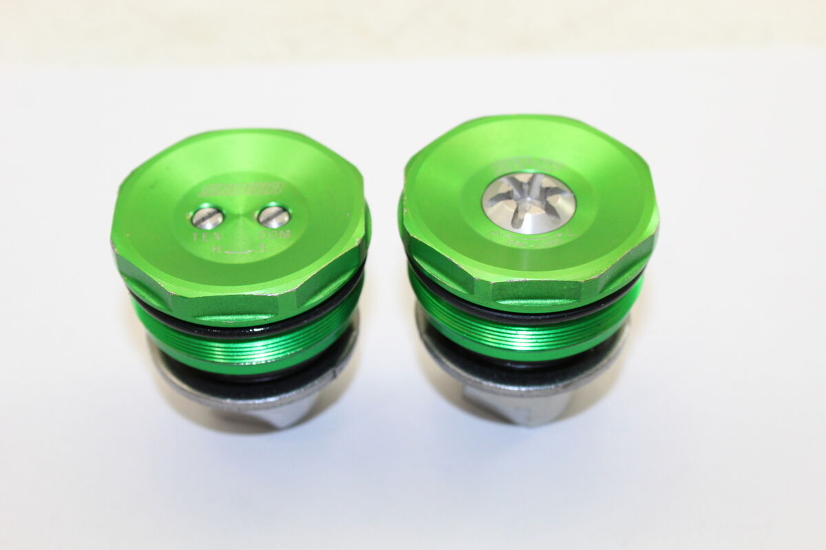 2013-2023 KAWASAKI NINJA ZX6R 636 FRONT FORK CAP CAPS 2013-2023 KAWASAKI NINJA ZX6R 636 FRONT FORK CAP CAPS