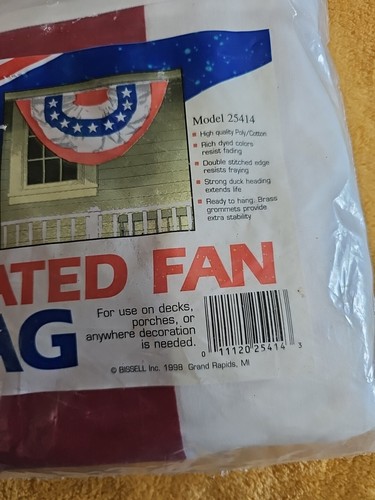 Pleated American Flag Fan Flag# 25414 3' x 6' Nylon Bissell Outdoor 1998 Vintage - Picture 2 of 5