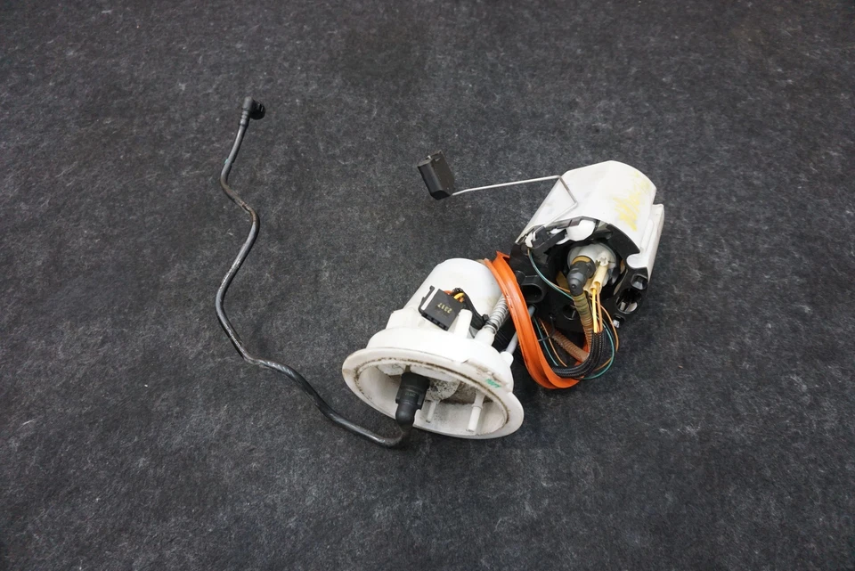 Conjunto de emisor de bomba de tanque de combustible de gasolina 4G0919051J Audi S7 4K8 2013-18 S6 A7 A6 13-18 Foto 3 de 4