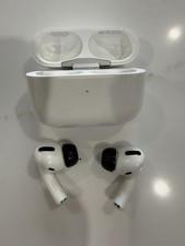 Apple AirPods Pro 1st gen a2190 emc 3326 USB-C with MagSafe Charging Case