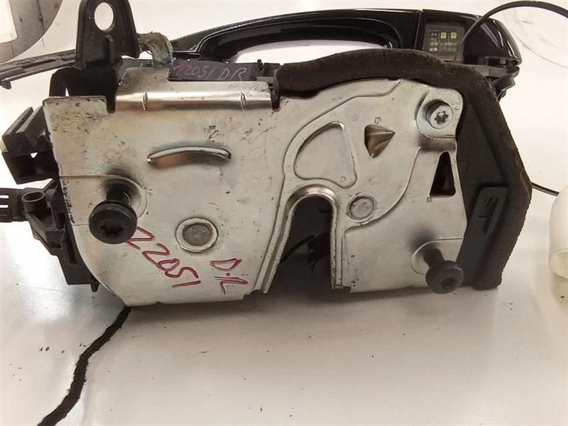 BMW 328i 2008 conductor actuador trasero izquierdo con mango negro fabricante original usado probado  Foto 3 de 4