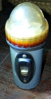 Vintage US Navy Strobe Rescue Flashlight Beacon 