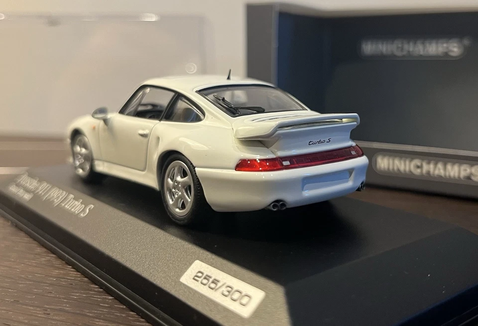 Porsche 911 Turbo S 993 Minichamps  1 43 Grand Prix White ! 1 Of 300! Very Rare! - Immagine 2 di 4