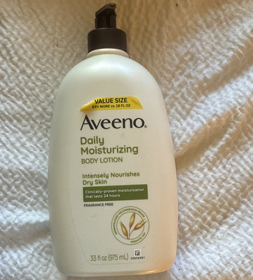 Aveeno Daily Moisturizing Fragrance-Free Body Lotion Prebiotic Oat 33 fl oz