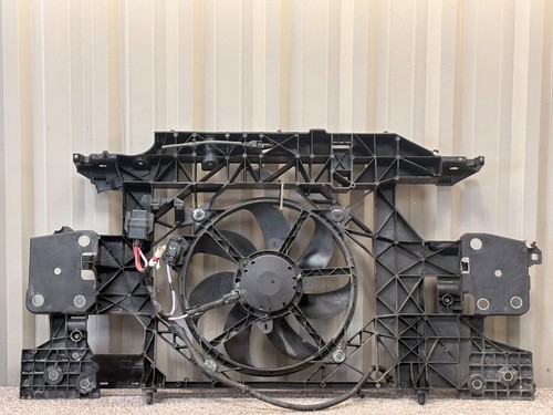 RENAULT SCENIC X95 2013-2016 MK3- Front Radiator Fan and Housing 752100007R
