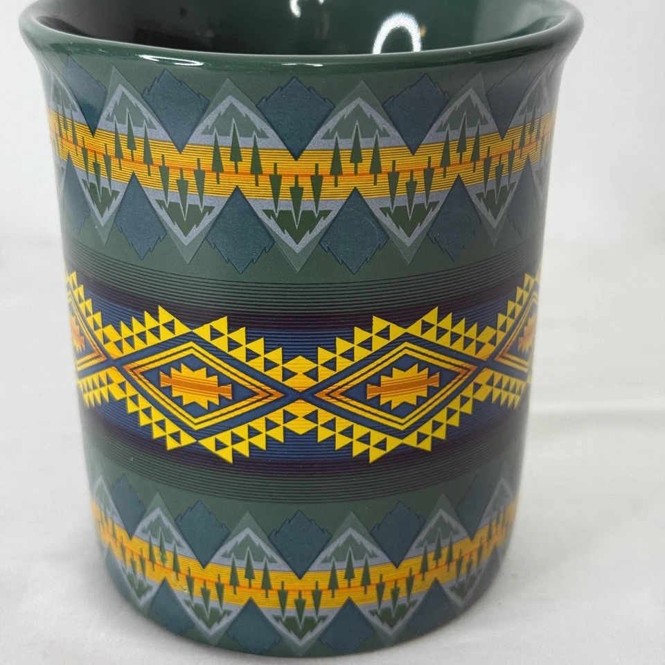 Taza de café de cerámica Pendleton verde patrón geométrico lavavajillas apta para microondas Foto 4 de 4